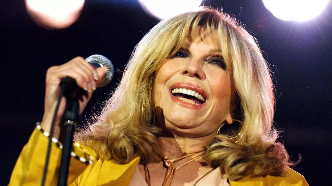 Nancy Sinatra hatte einige Hits. (Archivbild)  - Bild: picture alliance / dpa