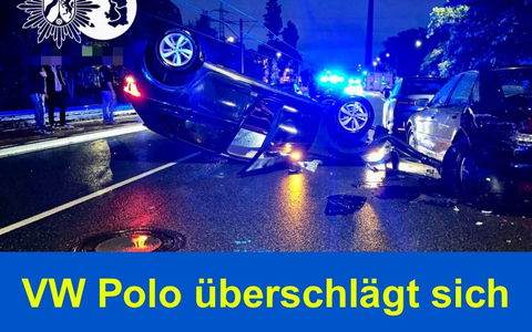 POL-DU: Hüttenheim: VW Polo landet auf dem Dach - Fahrer leicht verletzt - Foto: presseportal.de