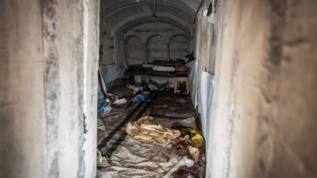 Die Leiche des Hamas-Militärchefs Mohammed al-Sinwar wurde angeblich in einem Tunnel unter einer Klinik gefunden. - Bild: Ilia Yefimovich/dpa