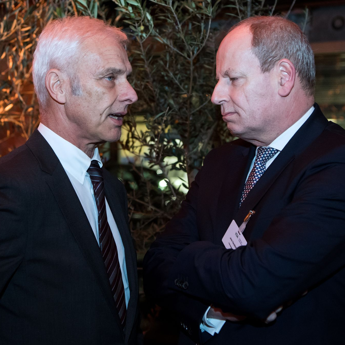 Jens Hanefeld (rechts) wird neuer deutscher Botschafter in den USA - Foto: Bernd von Jutrczenka/dpa