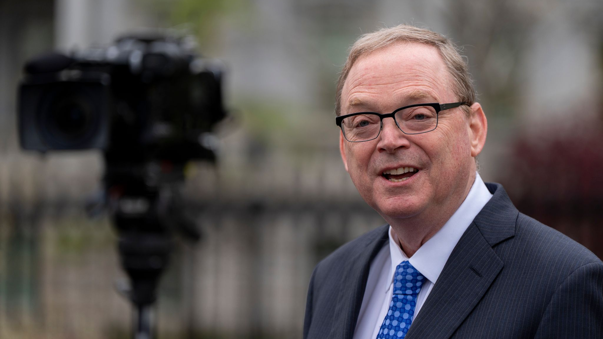 Trump-Berater Hassett: «kurzes Treffen mit einem kräftigen Händedruck». (Archivbild) - Foto: Alex Brandon/AP/dpa
