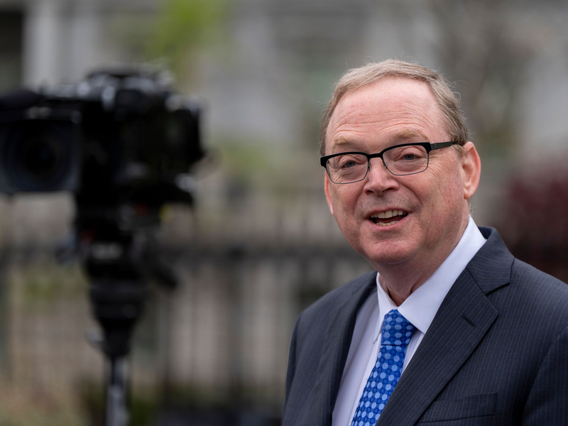 Trump-Berater Hassett: «kurzes Treffen mit einem kräftigen Händedruck». (Archivbild) - Foto: Alex Brandon/AP/dpa