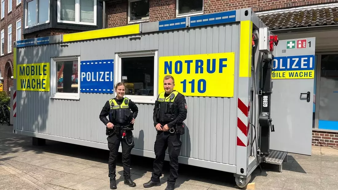 POL-STD: 146. Pfingstmarkt in Neukloster - Polizei mit friedlichem Verlauf zufrieden, Kabeltransportanhänger in Buxtehude entwendet - Bild: presseportal.de