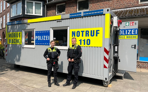 POL-STD: 146. Pfingstmarkt in Neukloster - Polizei mit friedlichem Verlauf zufrieden, Kabeltransportanhänger in Buxtehude entwendet - Foto: presseportal.de POL-STD: 146. Pfingstmarkt in Neukloster - Polizei mit friedlichem Verlauf zufrieden, Kabeltransportanhänger in Buxtehude entwendet - Foto: presseportal.de