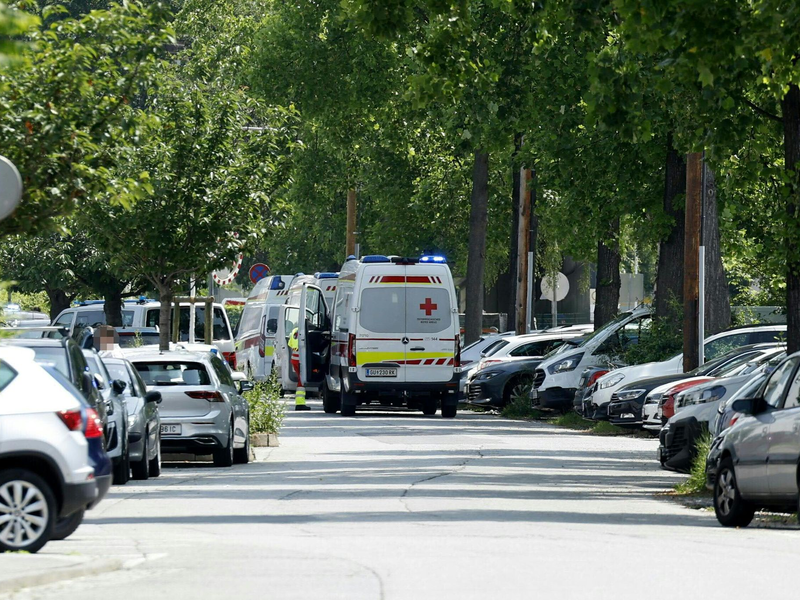 Nach Schüssen an einer Schule gibt es mehrere Todesopfer. - Foto: Erwin Scheriau/APA/dpa