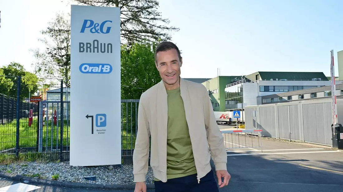 Neue Kampagne von Procter & Gamble mit Kai Pflaume: Wo Qualität zu Hause ist rückt lokale Produktion und Vertrauen in den Mittelpunkt - Bild: presseportal.de