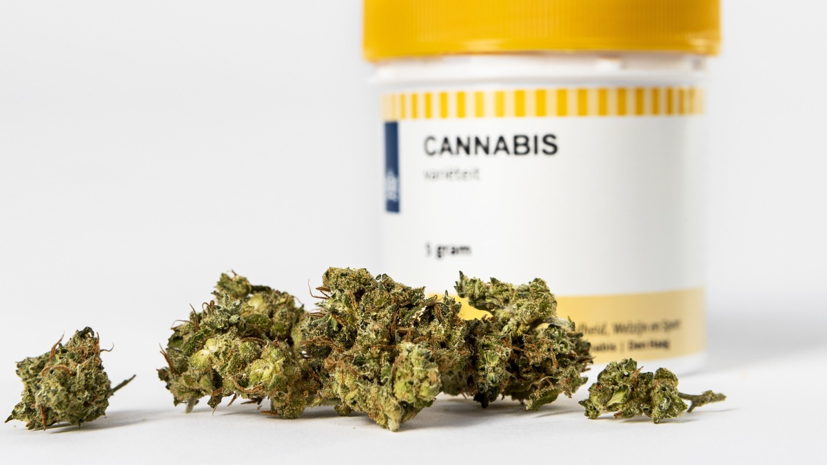 Resolution: Bundesapothekerkammer warnt vor Cannabis-Bezug über Online-Plattformen - Foto: presseportal.de