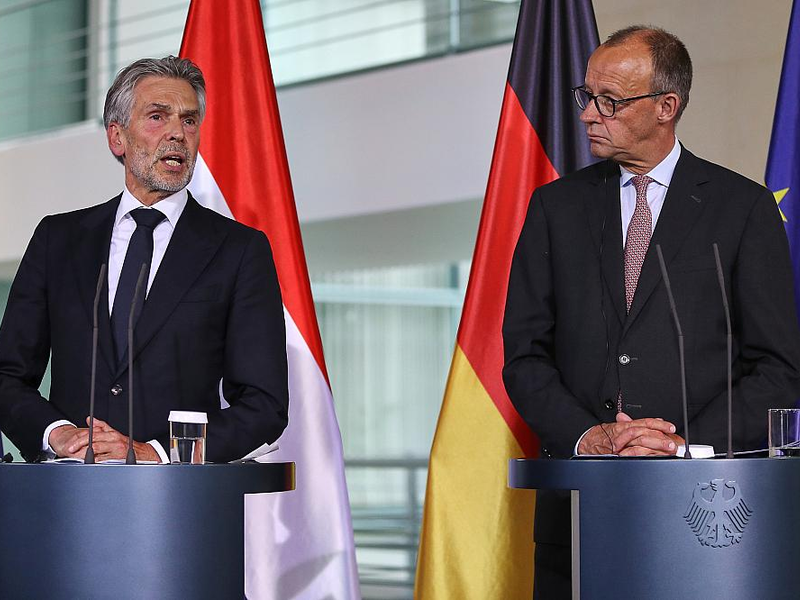 Dick Schoof und Friedrich Merz am 10.06.2025 - Foto: über dts Nachrichtenagentur