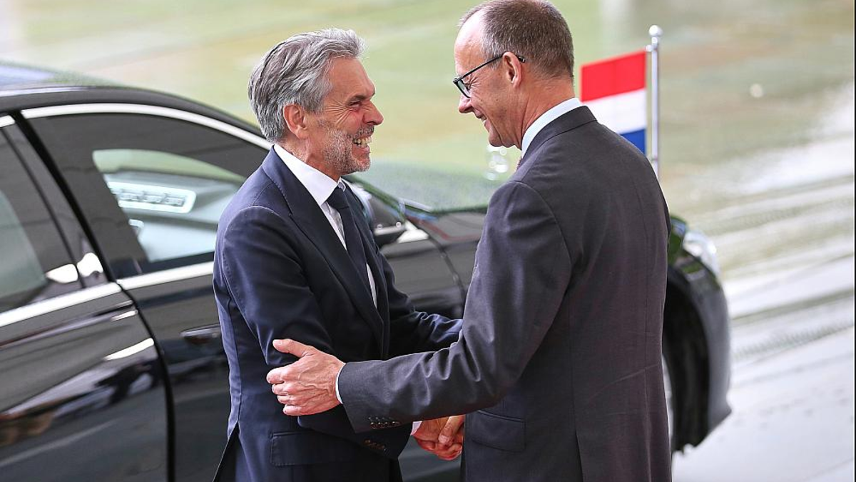 Dick Schoof und Friedrich Merz am 10.06.2025 - Foto: über dts Nachrichtenagentur