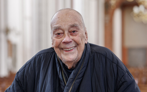 Der Künstler Günther Uecker starb am Dienstag. (Archivbild) - Foto: Markus Scholz/dpa