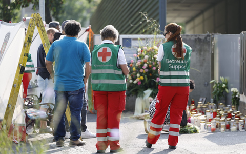 Der Amokläufer tötete neun Jugendliche und eine Lehrerin. - Foto: Erwin Scheriau/APA/dpa
