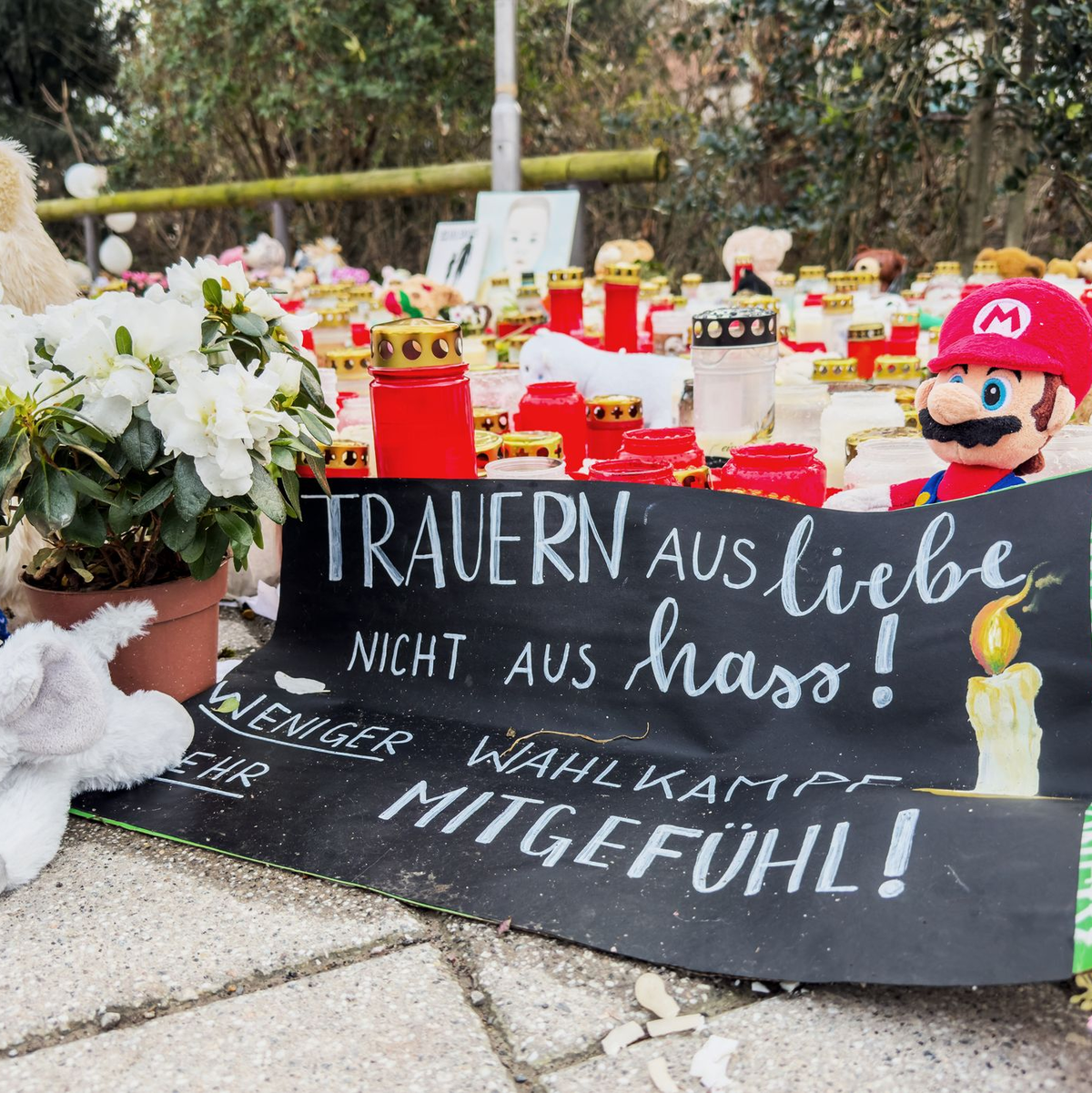 Die Anteilnahme der Bürger war nach der Tat überwältigend. (Archivbild) - Foto: Andreas Arnold/dpa