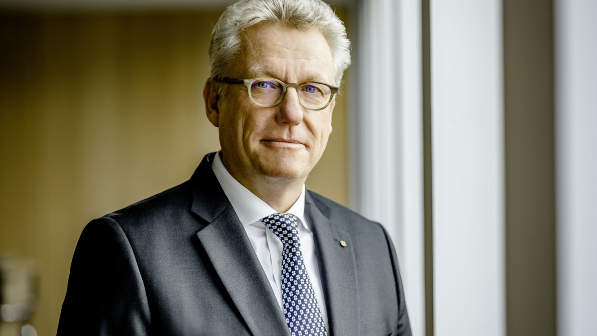 Markus Knapp zur Bedeutung der Berufsunfähigkeitsabsicherung / Den vermeintlich gefahrlosen Bürojob gibt es nicht - Foto: presseportal.de