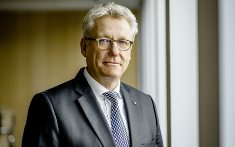 Markus Knapp zur Bedeutung der Berufsunfähigkeitsabsicherung / Den vermeintlich gefahrlosen Bürojob gibt es nicht - Foto: presseportal.de Markus Knapp zur Bedeutung der Berufsunfähigkeitsabsicherung / Den vermeintlich gefahrlosen Bürojob gibt es nicht - Foto: presseportal.de