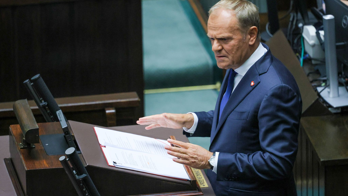 Polens Ministerpräsident Donald Tusk hat eine Vertrauensabstimmung überstanden, (Foto aktuell) - Foto: Rafal Guz/PAP/dpa