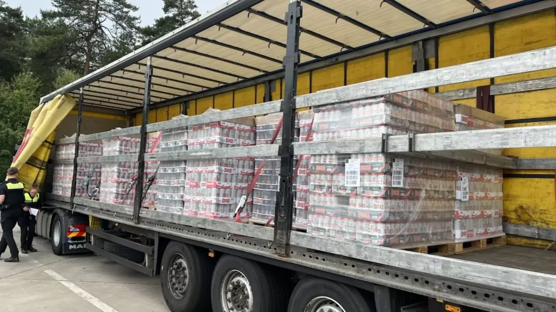 POL-HK: A7 / Walsrode: Hohe Beanstandungsquote bei Kontrolle der Ladungssicherung (Fotos anbei) - Bild: presseportal.de
