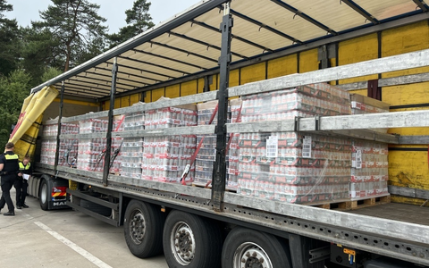 POL-HK: A7 / Walsrode: Hohe Beanstandungsquote bei Kontrolle der Ladungssicherung (Fotos anbei) - Foto: presseportal.de