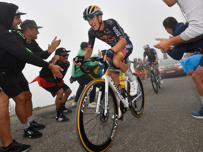 Florian Lipowitz ist beim Criterium du Dauphiné auf den zweiten Gesamtplatz vorgerückt. - Foto: Roth/dpa