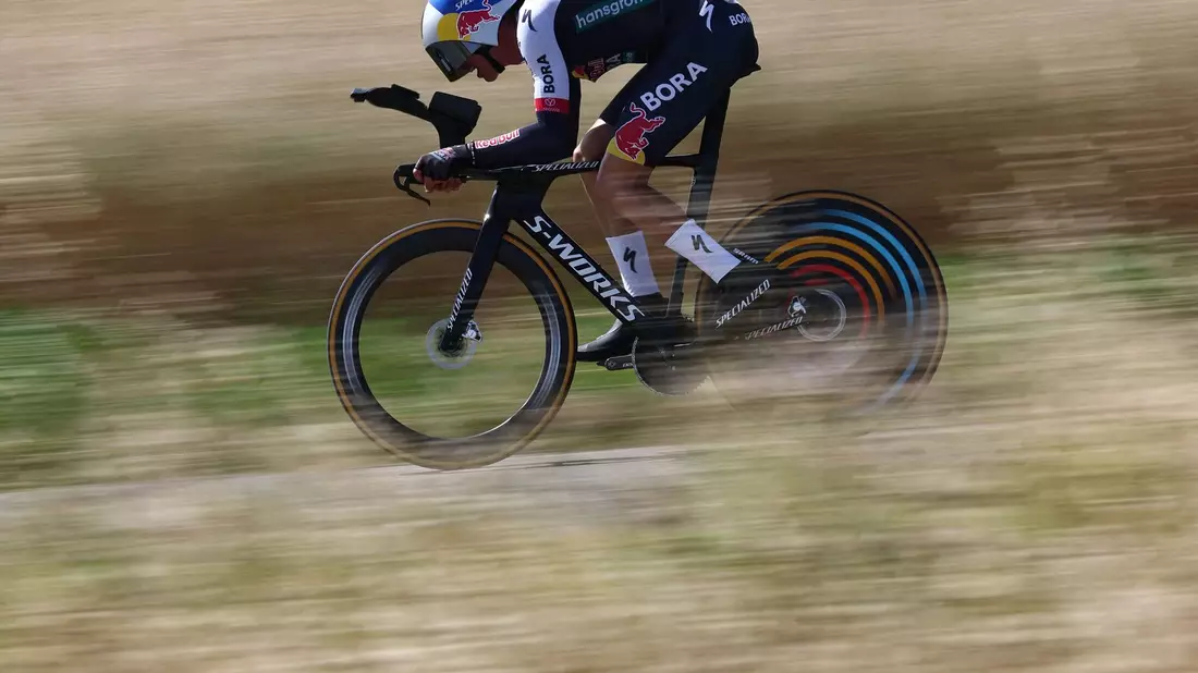 War eine Klasse für sich: Doppel-Olympiasieger Remco Evenepoel - Bild: Anne-Christine Poujoulat/AFP/dpa