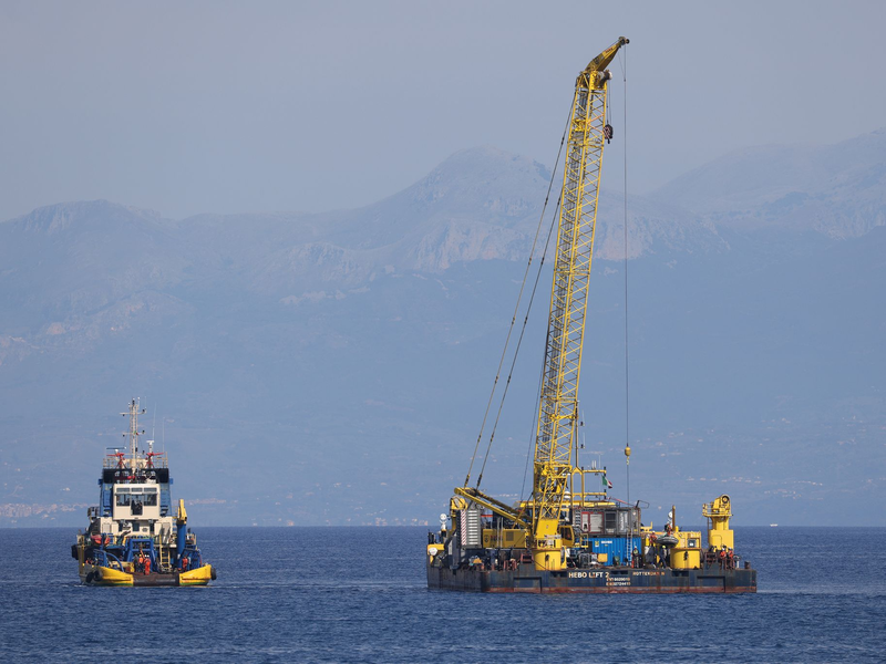 Das Wrack der «Bayesian» liegt tief auf dem Meeresboden - die Bergung gilt als technisch aufwendig. (Archivbild) - Foto: Alberto Lo Bianco/IPA via ZUMA Press/dpa