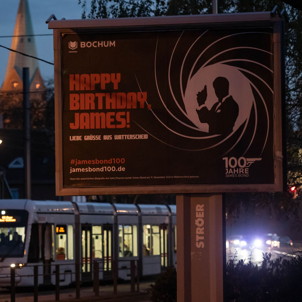 Zum 100. Geburtstag hatte die Stadt mit dem berühmten Geheimagenten geworben - stammt er doch angeblich aus Wattenscheid. (Archivbild) - Foto: Bernd Thissen/dpa