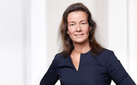 Zu ehrgeizig oder nicht ambitioniert genug: Öffentlichkeit beurteilt weibliche CEOs kritischer als männliche Vorstandschefs - Foto: presseportal.de