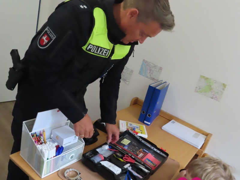 POL-EL: Nordhorn - Kleine Spürnasen ermitteln - Foto: presseportal.de