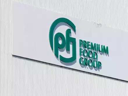 Die Tönnies-Gruppe hat sich Anfang des Jahres in Premium Food Group umbenannt. - Foto: Friso Gentsch/dpa