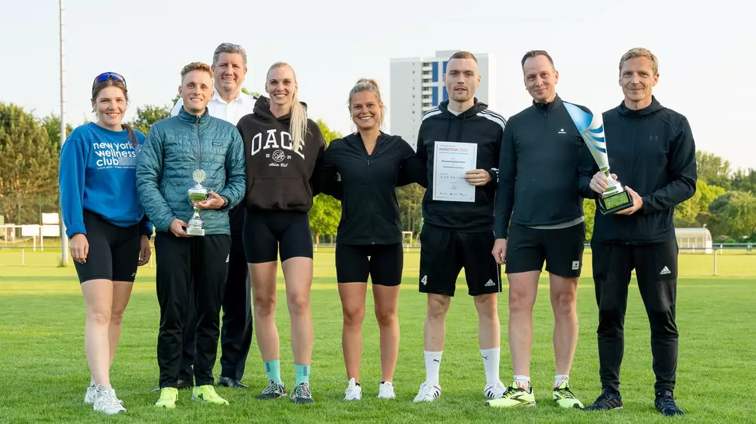 POL-BS: 21. Behörden-Staffelmarathon: Laufveranstaltung, die Behörden, Einrichtungen und Institutionen der Region Braunschweig vereint - Bild: presseportal.de