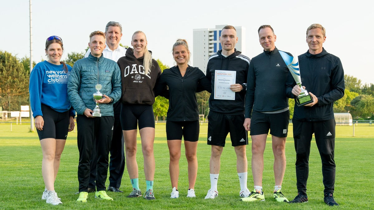 POL-BS: 21. Behörden-Staffelmarathon: Laufveranstaltung, die Behörden, Einrichtungen und Institutionen der Region Braunschweig vereint - Foto: presseportal.de