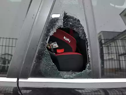 POL-ME: Aufbruchsserie in Haan: Lenkräder gestohlen - 2507077 - Foto: presseportal.de