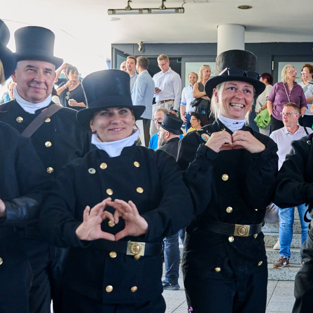 Überzeugen will die Branche die jungen Menschen vor allem mit einer Vielzahl an beruflichen Qualifizierungsmöglichkeiten. - Foto: Annette Riedl/dpa