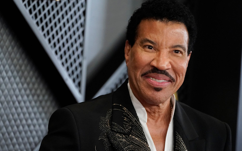 «Madonna sah aus wie Madonna. Prince wie Prince. Und Michael Jackson wie Michael Jackson. Sie waren keine Darsteller, sie waren das, was sie waren», sagt Lionel Richie über die 80er Jahre. - Foto: Jordan Strauss/Invision/AP/dpa