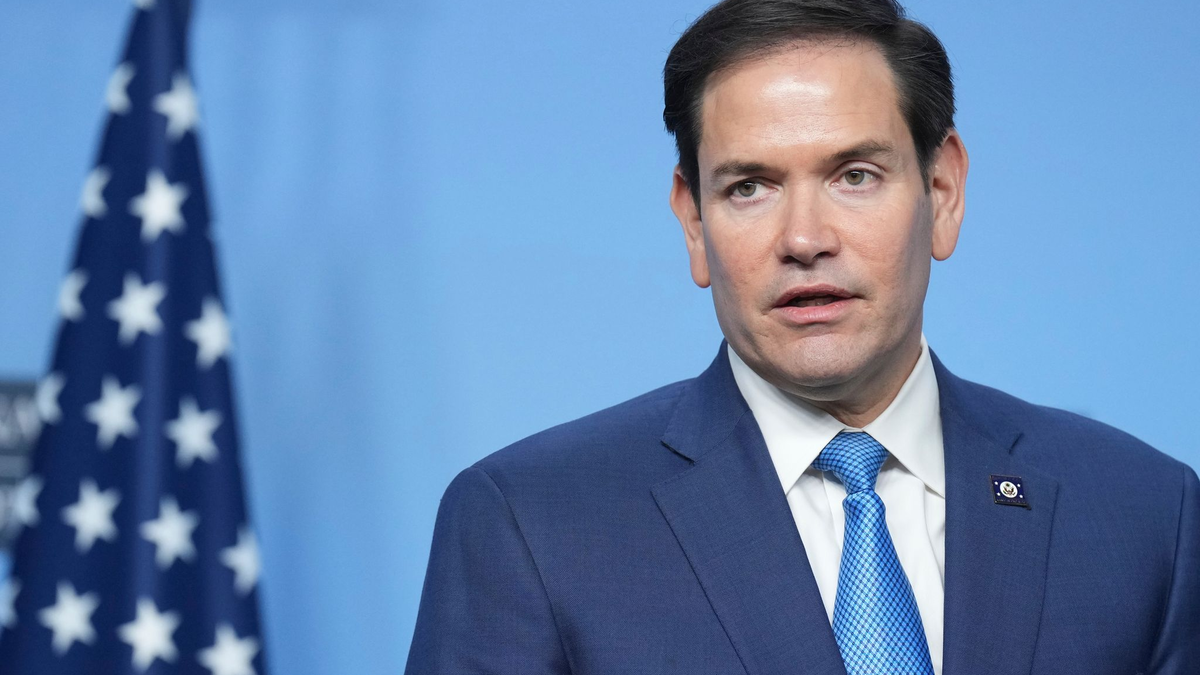 US-Außenminister Marco Rubio will, dass Dokumente seiner Abteilung wieder mit der Serifen-Schriftart Times New Roman verfasst sind. (Archivbild) - Foto: Jacquelyn Martin/Pool AP/dpa