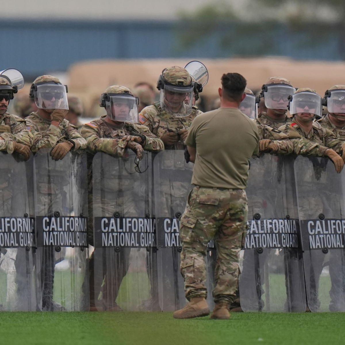 Ein Richter urteilt: Die Entsendung der Nationalgarde war rechtswidrig. - Foto: Jae C. Hong/AP/dpa