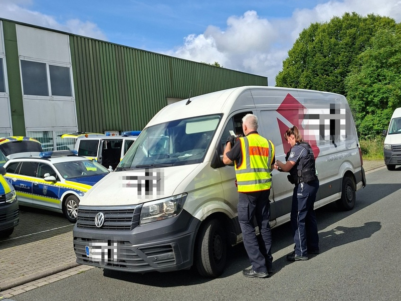 POL-EL: Bad Bentheim - Gemeinsame Pressemitteilung der Polizeiinspektion Emsland/Grafschaft Bentheim und des Hauptzollamts Osnabrück (Foto) - Foto: presseportal.de