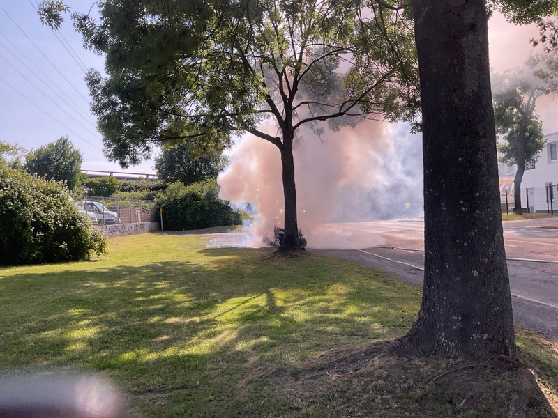 FW-DO: Brennender PKW sorgt für Vekehrsbeeinträchtigung im Feierabendverkehr - Foto: presseportal.de