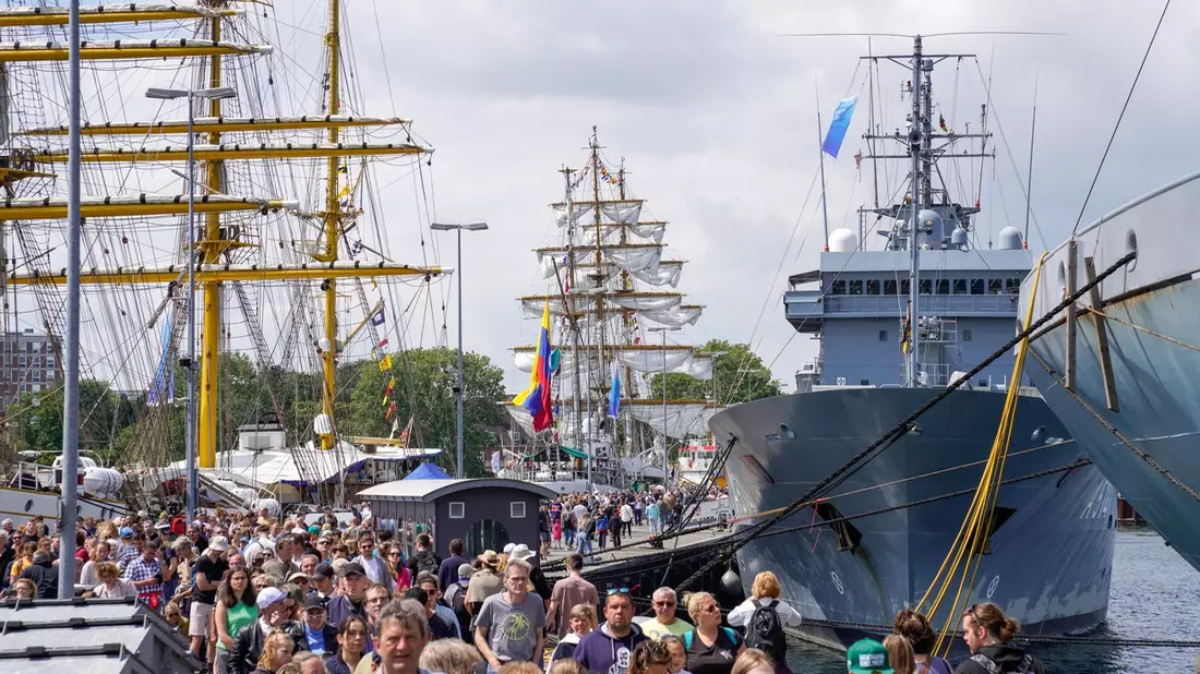 Nach Hause kommen, Loslassen und Erleben - Die Deutsche Marine auf der Kieler Woche - Bild: presseportal.de