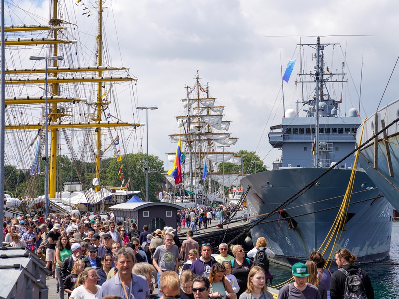 Nach Hause kommen, Loslassen und Erleben - Die Deutsche Marine auf der Kieler Woche - Foto: presseportal.de