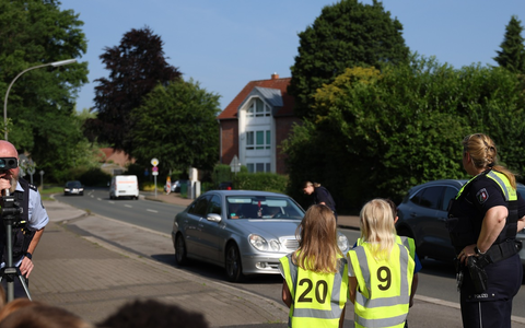 POL-RE: Dorsten: Dank- und Denkzettel für einen sicheren Schulweg - Foto: presseportal.de