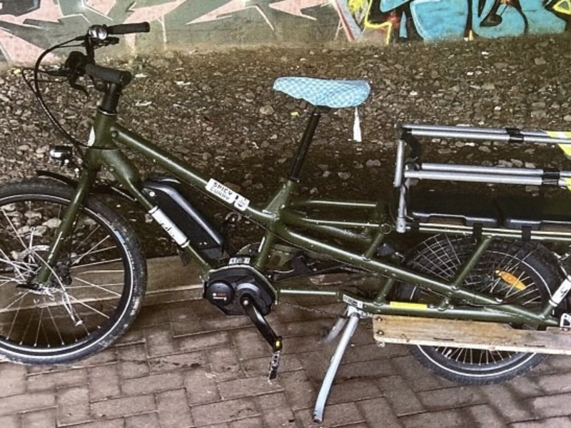 POL-MR: Wem gehört das Lastenrad+Zigarettenautomaten in Stadtallendorf aufgebrochen+Anhänger und Lehmofen abgebrannt+Unfallflucht am Biedenkopfer Freibad+Audi beschädigt+Roter Kleinbus gesucht - Foto: presseportal.de