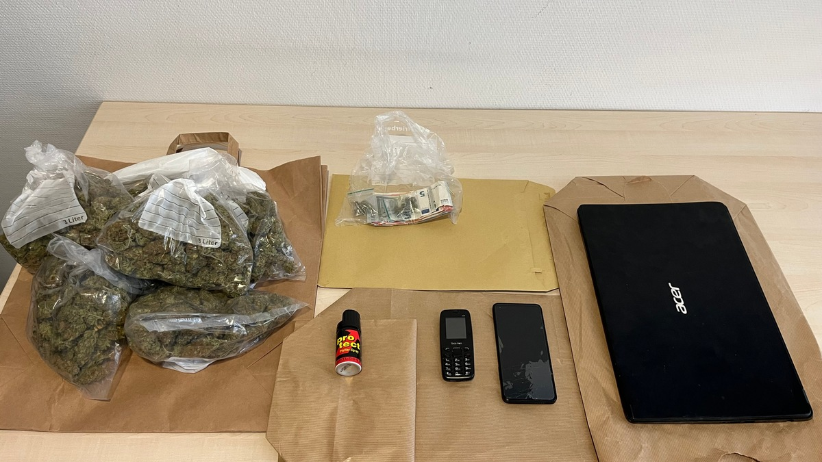 POL-K: 250613-3-K Schlag gegen Drogenszene im Brennpunkt Kalk - Brennpunktteam stellt Betäubungsmittel sicher - Foto: presseportal.de