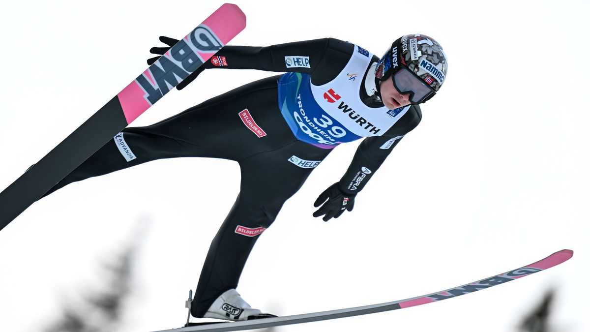 Der Norweger Marius Lindvik war bei der WM disqualifiziert worden. - Foto: Hendrik Schmidt/dpa