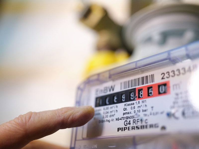 Steigende CO2-Preise könnten das Heizen mit Gas deutlich teurer machen. (Symbolbild) - Foto: Bernd Weißbrod/dpa