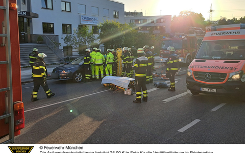 FW-M: Technische Rettung nach Verkehrsunfall (Pasing) - Foto: presseportal.de