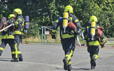FW Rheingau-Taunus: Feuerwehrleistungsübung bei hochsommerlichen Temperaturen - Hohenstein - Breithardt verteidigt den Titel - Foto: presseportal.de