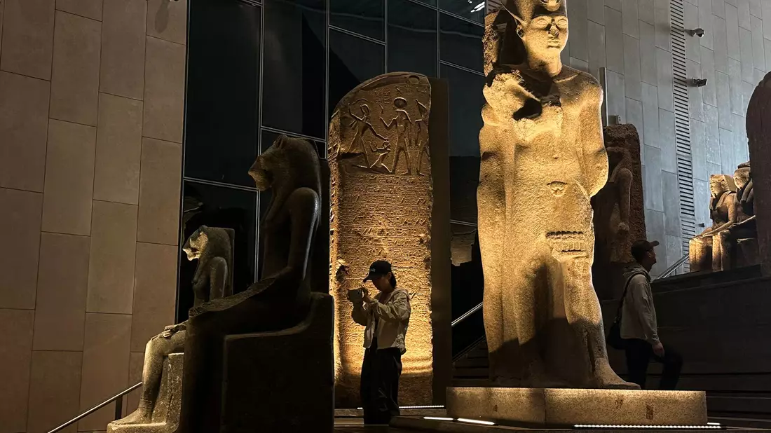 Das Große Ägyptische Museum ist schon im Probebetrieb, doch die große offizielle Eröffnung steht noch aus. (Archivbild) - Bild: Gehad Hamdy/dpa