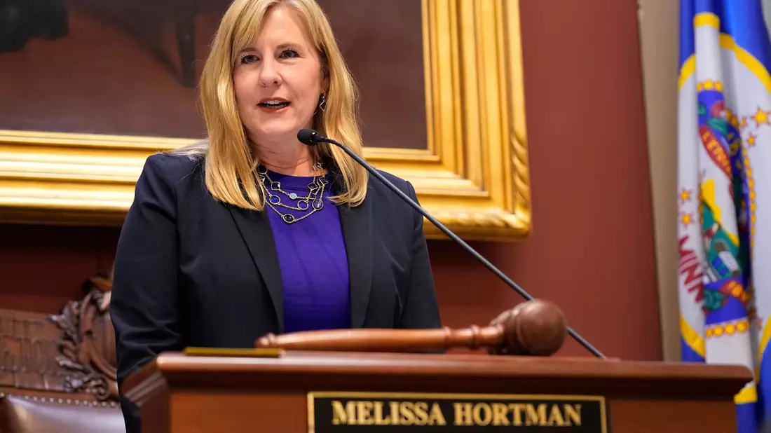  Melissa Hortman saß als demokratische Abgeordnete im Parlament vom US-Bundesstaat Minnesota.  - Bild: Abbie Parr/AP/dpa