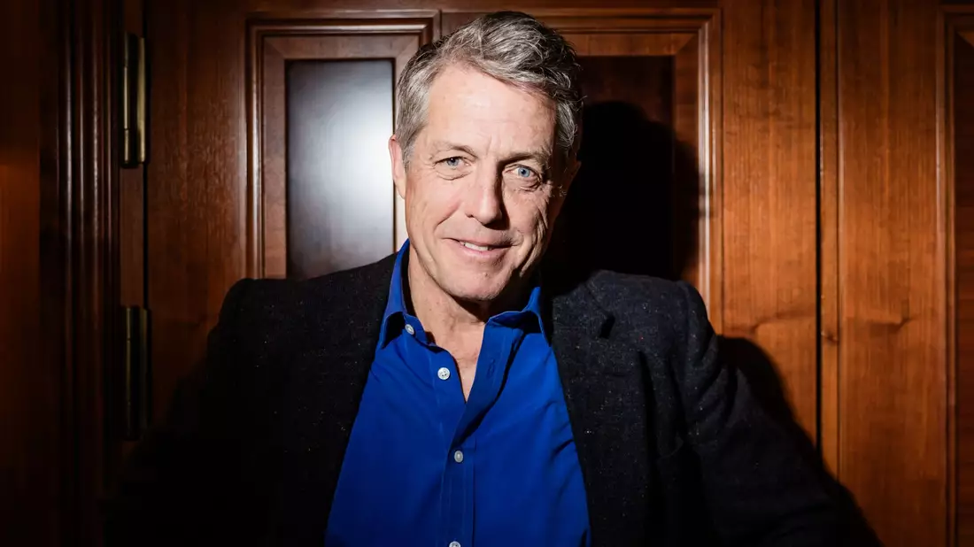 Mit seinem Hundeblick galt Hugh Grant früher als Frauenschwarm, so wie in der Romanze «Notting Hill». (Archivbild) - Bild: Christoph Soeder/dpa
