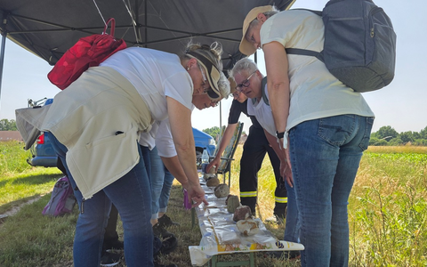 FW Celle: Leistungsmarsch und Spiel ohne Grenzen der Ortsfeuerwehr Altenhagen - Foto: presseportal.de FW Celle: Leistungsmarsch und Spiel ohne Grenzen der Ortsfeuerwehr Altenhagen - Foto: presseportal.de